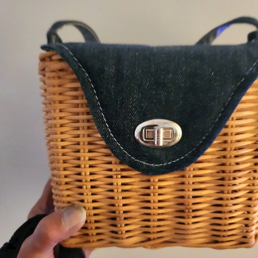 Wicket Bag Women Girls Denim  Fold Over, Checkered Lined Top With Clasp